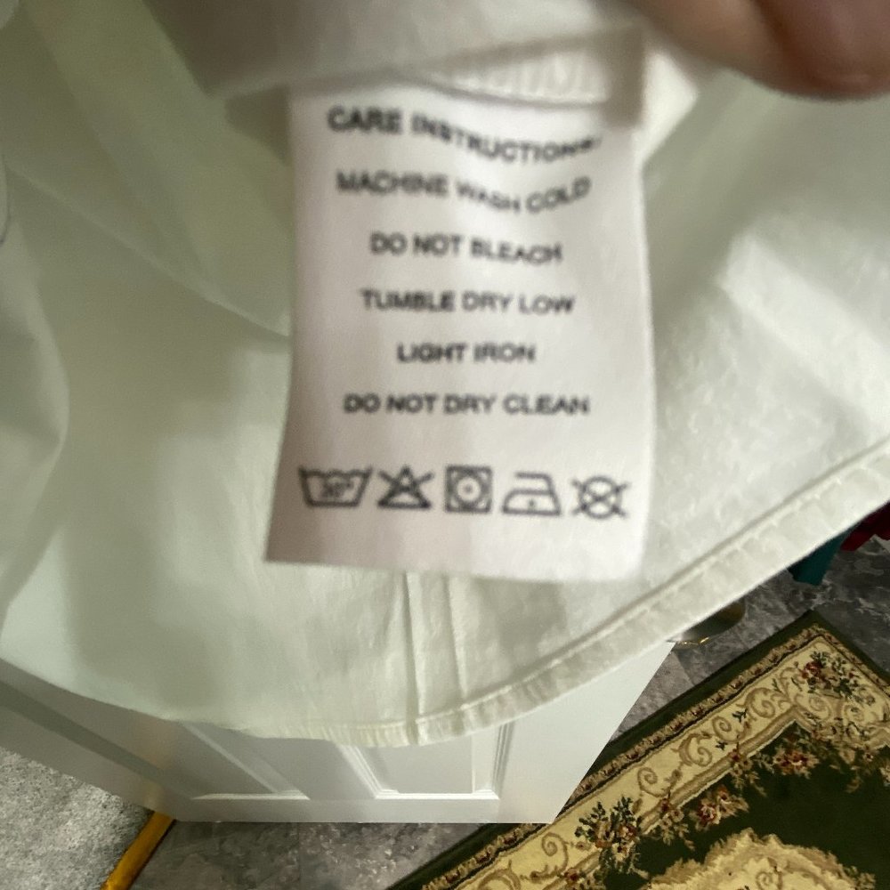 NWT easy care Pull over white short sleeve blouse w Embroidery-XL - Picture 9 of 12